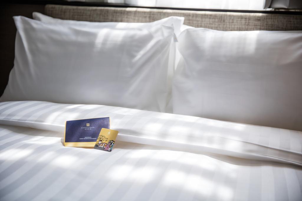 Changyu Hotel Тайнань Экстерьер фото